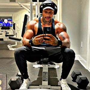 Meet your Posher, Anthony